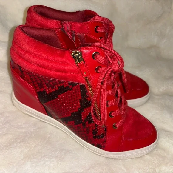 Aldo Red Wedge Sneakers with Snake Print - Picture 1 of 5